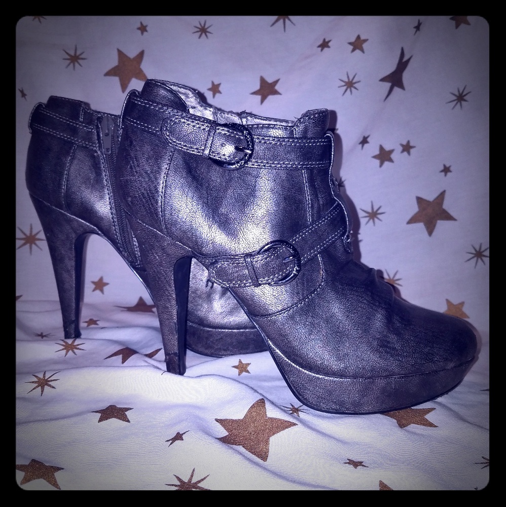 G by Guess Women's Boots